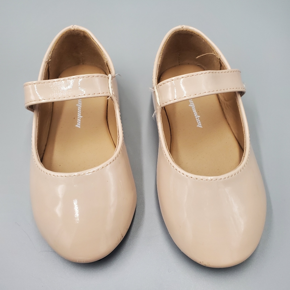 *Size 6* Funky Monkey* Tan dress shoes with Velcro Strap* Some light scratches.